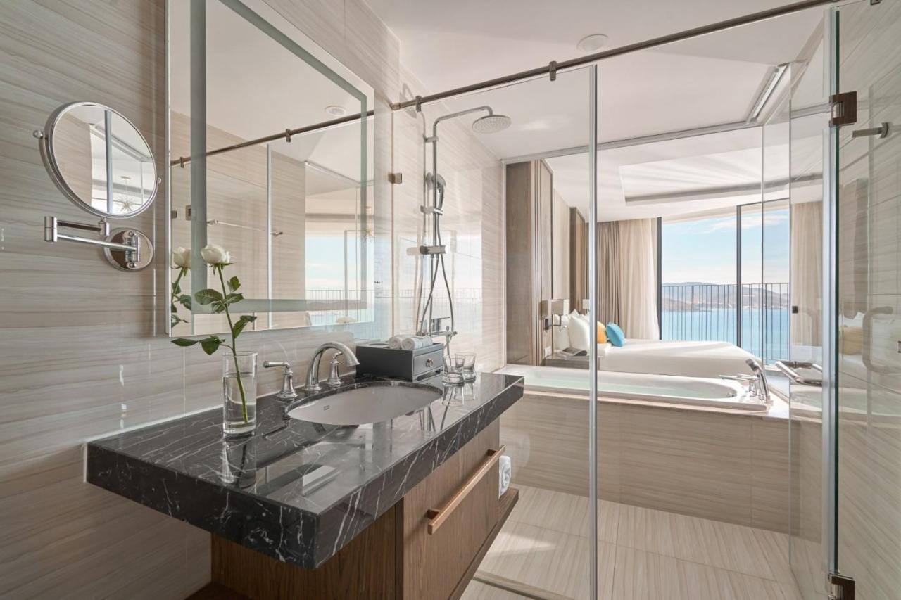 Panorama Beachfront Нячанг Экстерьер фото